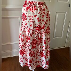 Cupcakes & Cashmere Red & Cream Floral Tiered Skirt Size XS
